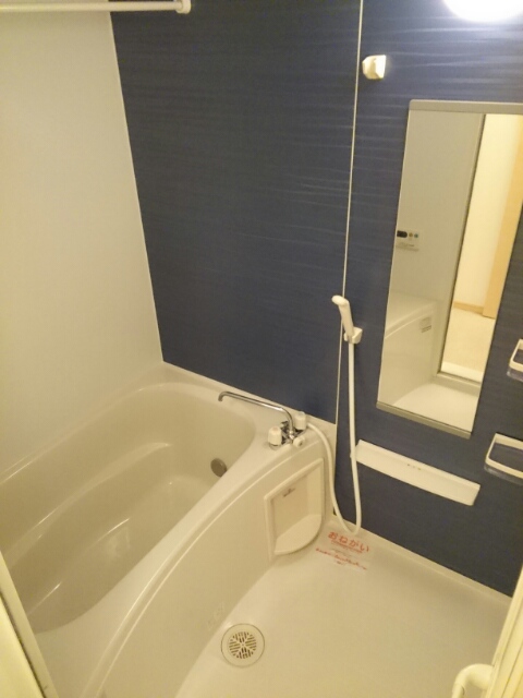 8/18 浴室