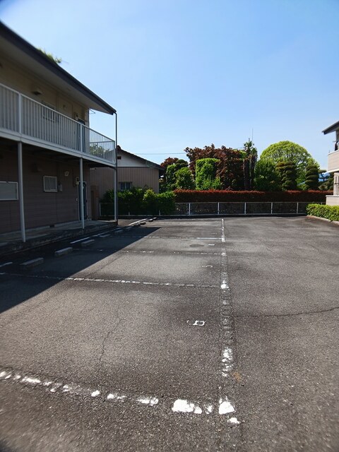 14/20 駐車場