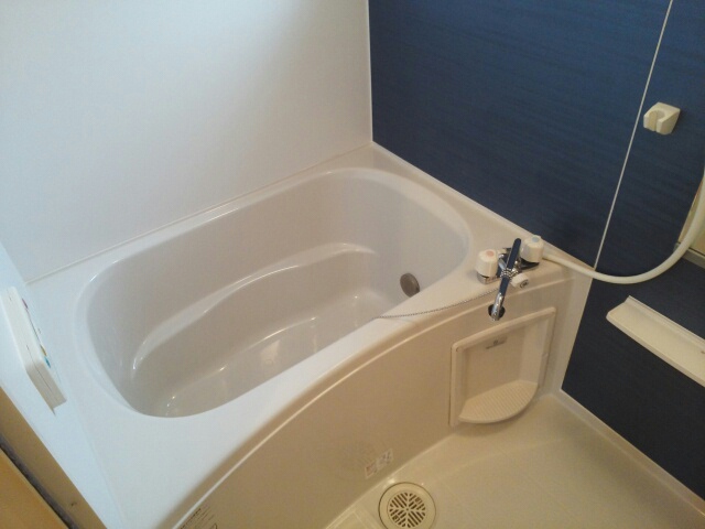 11/23 浴室