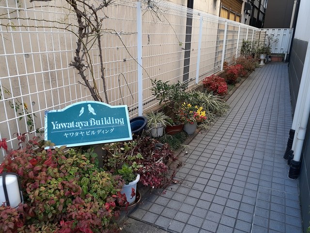 15/21 エントランス