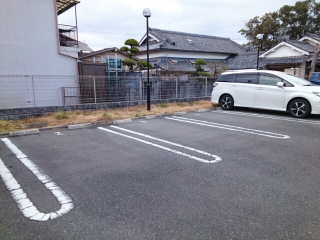 14/20 駐車場