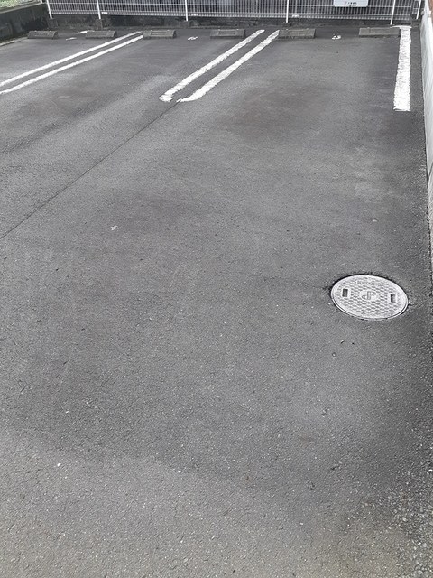 14/20 駐車場