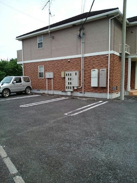 14/20 駐車場