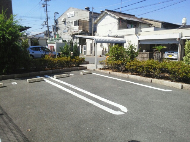 14/20 駐車場