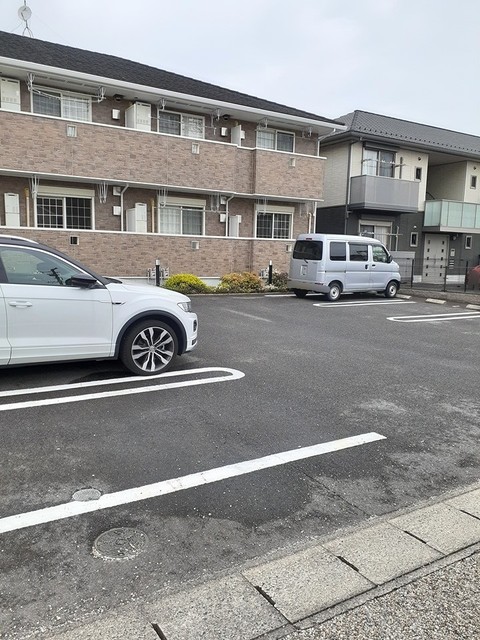 2/8 駐車場