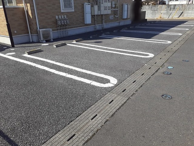 14/22 駐車場