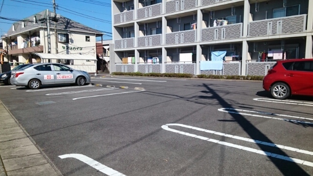 14/22 駐車場