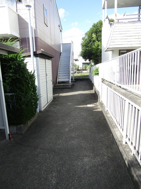 15/22 エントランス