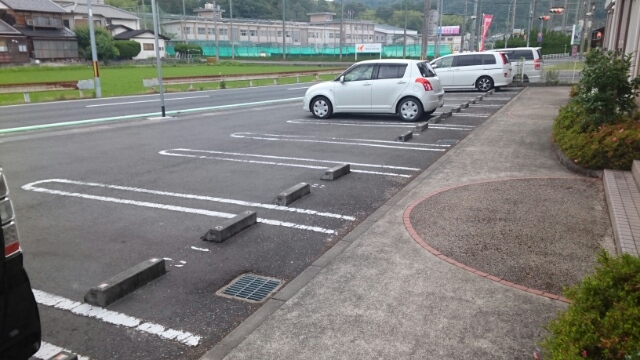 14/20 駐車場