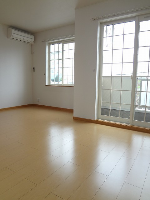 フロレスタ桜木 103号室 2