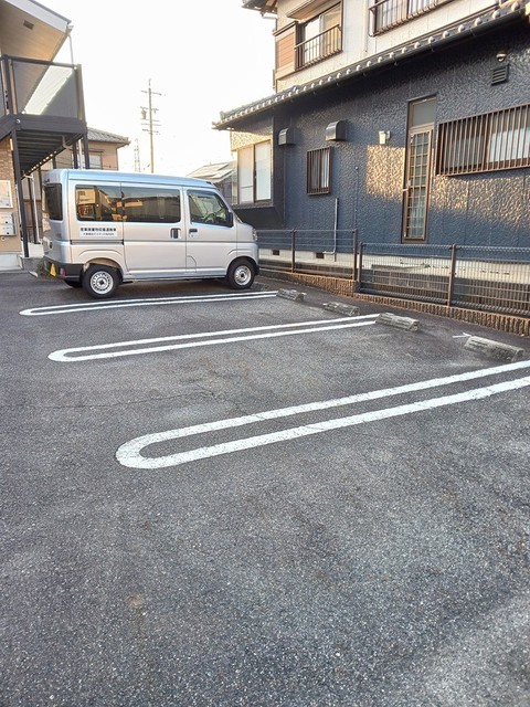 14/20 駐車場