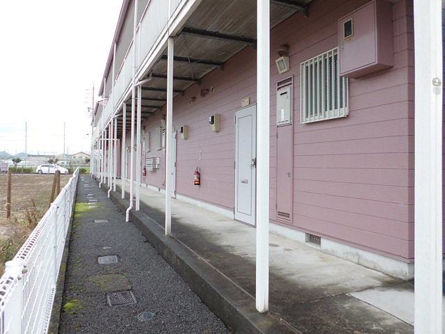 13/20 エントランス