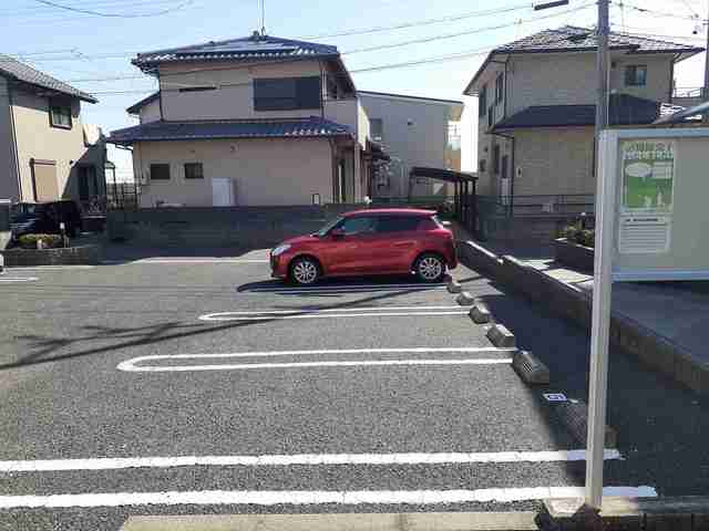14/20 駐車場