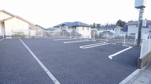 14/20 駐車場