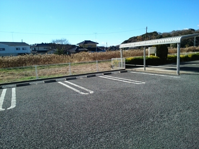 14/20 駐車場