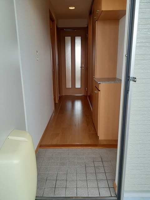 6/16 玄関