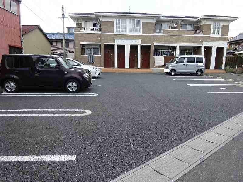 2/8 駐車場