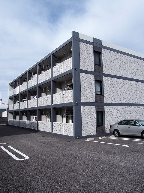 14/20 駐車場