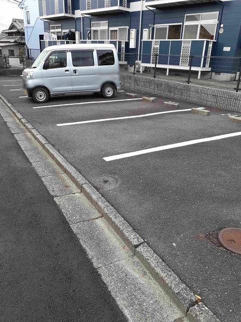 2/10 駐車場