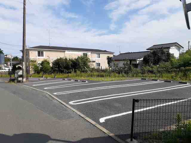 14/20 駐車場