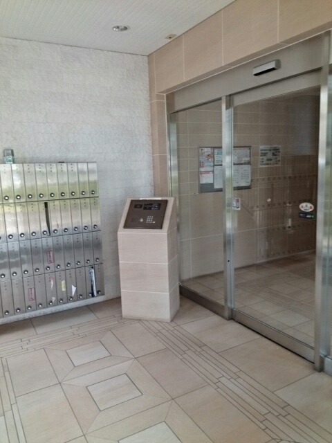 14/24 エントランス