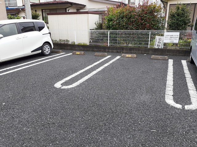 2/8 駐車場