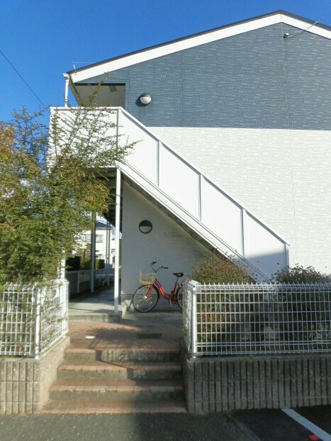 14/20 エントランス