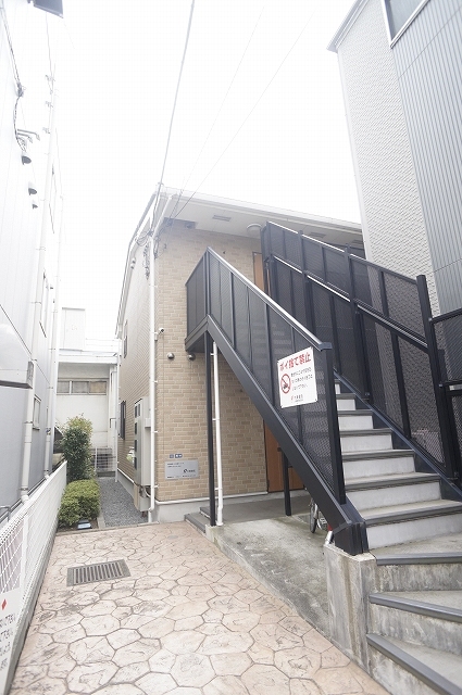 2/10 エントランス