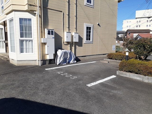14/20 駐車場