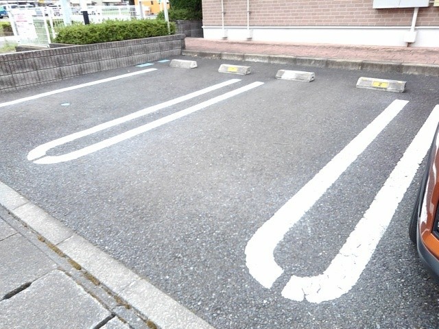 2/10 駐車場