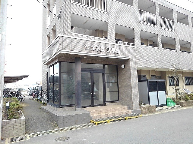 2/13 エントランス