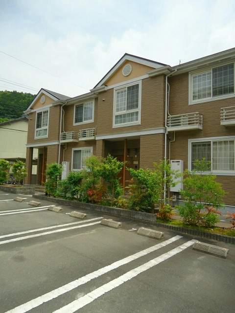 14/20 エントランス