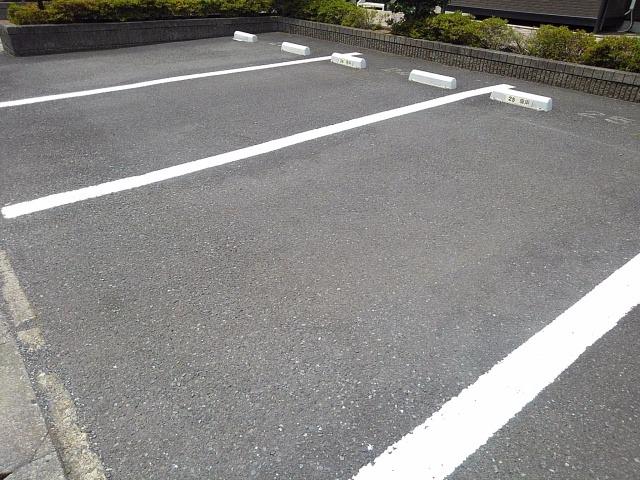 14/20 駐車場