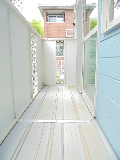 20/30 バルコニー