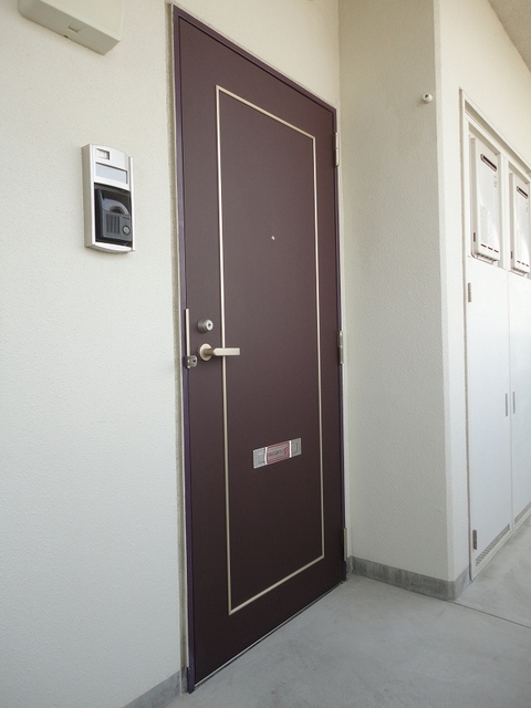 13/20 エントランス