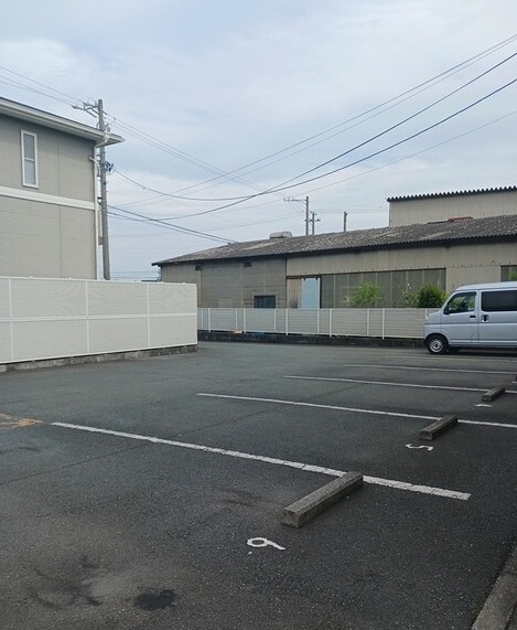 15/23 駐車場