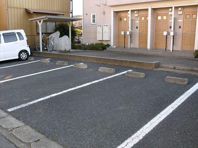 14/23 駐車場