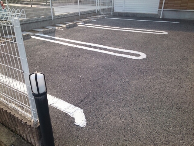 2/8 駐車場