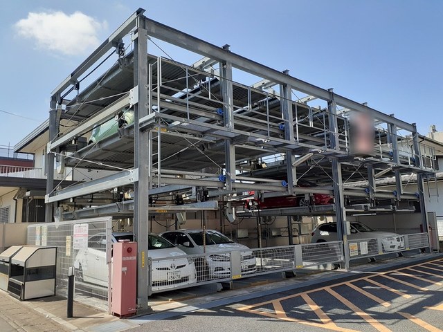 14/16 駐車場