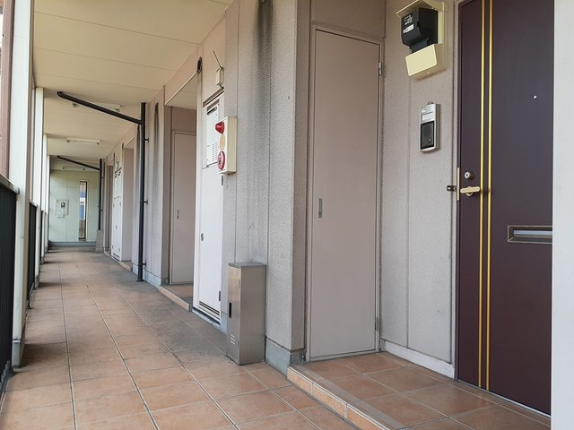 14/20 エントランス