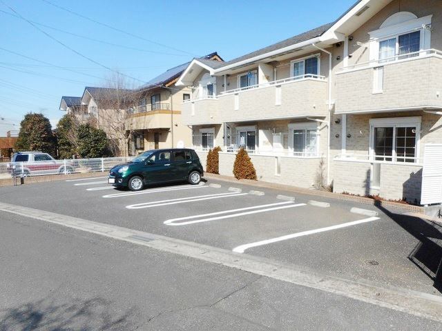 14/20 駐車場