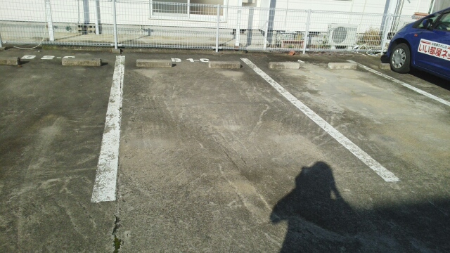 14/20 駐車場