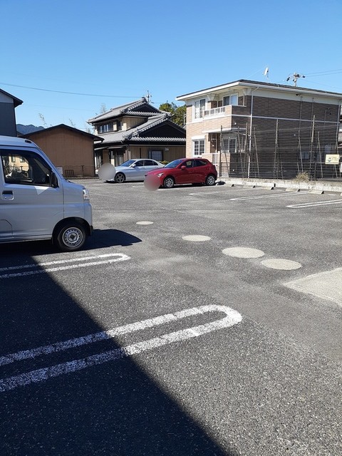 14/20 駐車場
