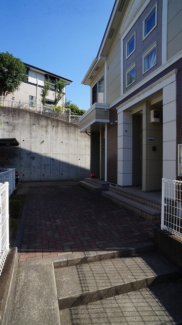 13/20 エントランス