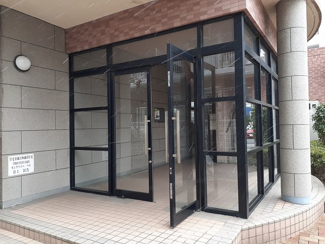 13/20 エントランス