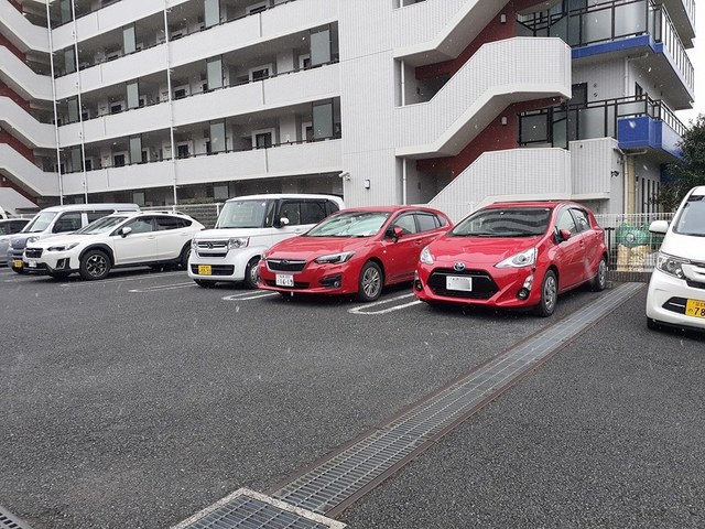 14/20 駐車場