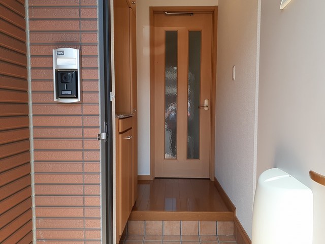 6/20 玄関