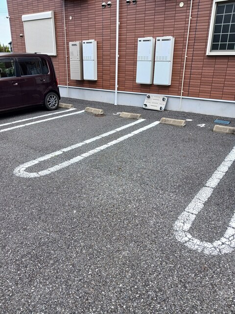 14/22 駐車場