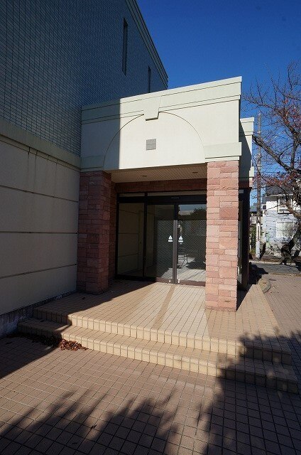 13/20 エントランス