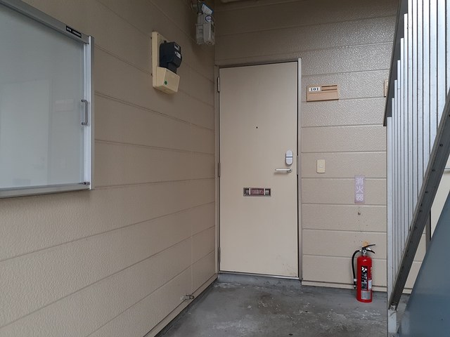 14/20 エントランス